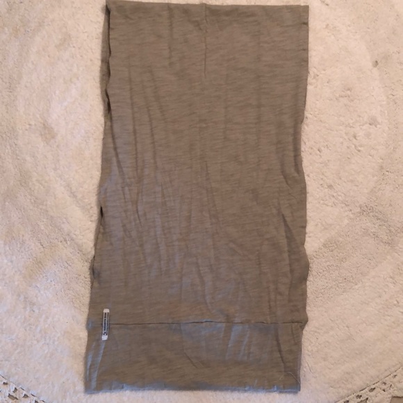 Elizabeth Koh Tan Infinite Scarf Cotton - Picture 6 of 9